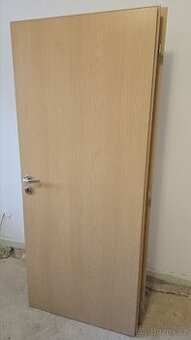 Dveřní křídlo 80 pravé, vč. kování
