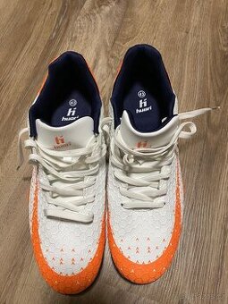 Fotbalové turfy Huari vel. 43