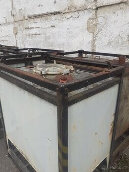 Nádrž na olej / vodu