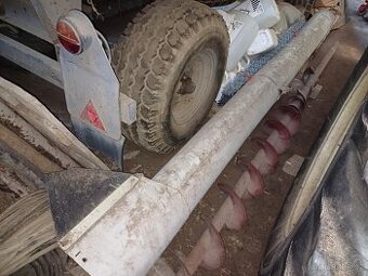 Výsypna roura (komín) E516, E517