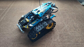 Lego 42095 Kaskadérské závodní auto