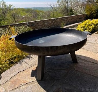 Venkovni zahradni ohniste