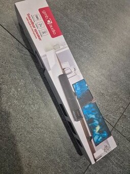 BT reproduktor se zabudovaným mikrofonem