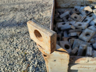 Podložky pod matici, bednění - 1