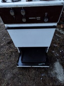 Sporák na Propan butan bombu