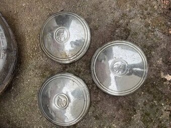 Puklice skoda 155/80 R14 - 1