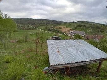 Prodej stavebního pozemku v obci Boleradice