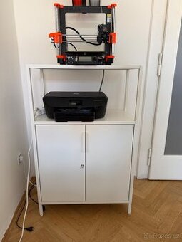 Skříňka s dvířky IKEA TROTTEN