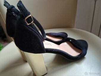 Luxusní společenské lodičky