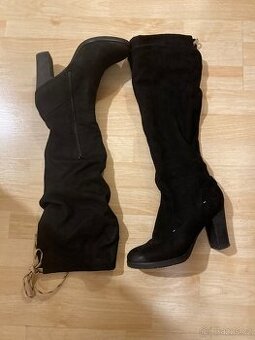 Semišové kozačky Baťa vel. 40