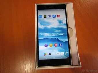 Mobilní telefon Sony Z Ultra. Xperia XL39