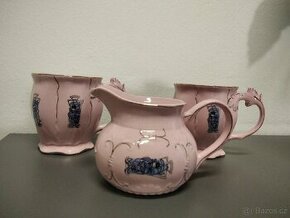 Sada 2 hrníčků a džbánku z růžového porcelánu