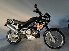 Yamaha XTZ 750 Super Tenere - 1