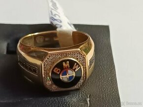 Zlatý pánský prsten BMW 14k 585/1000