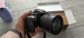 Nikon D5200 s VR 18-105 - 1