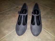 Nové dámské šedé boty vel. 41 Graceland