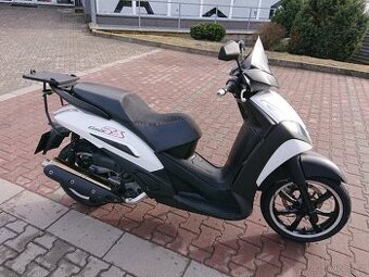 Peugeot Geopolis 400 2013
