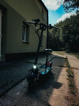 Elektrokoloběžka EcoWheelER26