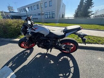 🏍️ Yamaha MT-07 (r.v. 2020) – 3 600 km, 1. majitel, TOP sta