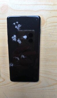 Na Opravu pěkný SAMSUNG GALAXY S20 10 + Kryt.