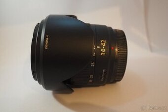 Panasonic Lumix G VARIO 14-42mm f/3,5-5,6 ASPH MEGA O.I.S.