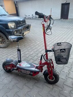 Elektrická koloběžka Nitro Scooters xe1000