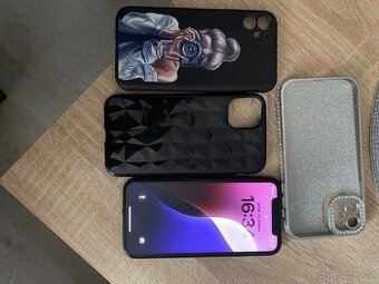 iPhone 11 black