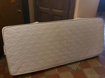 levně prodám - matrace, 195cm šířka 80 DOVEZU