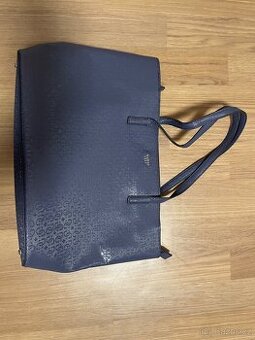 Kabelka Guess