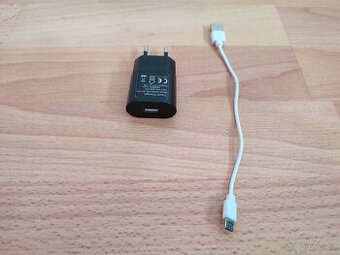 USB nabíječka s kabelem USB-A USB-B micro