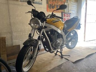 Suzuki GS 500 E, 33 000 km