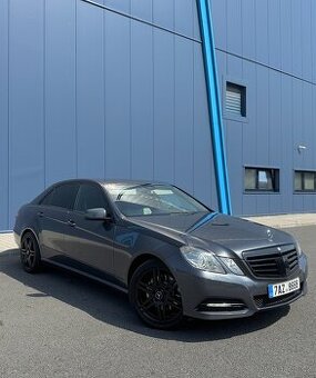 Mercedes Benz E-Class w212 350 CDI