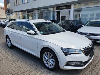 Škoda Superb 3 iV Style 1.4TSI 160kW DSG 69tkm Matrix Ambi