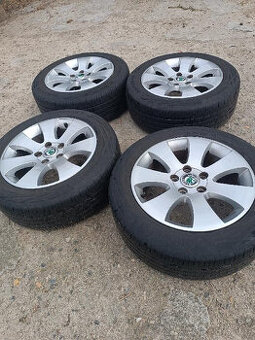 4 alu kola "16 originál na Škoda Yetti