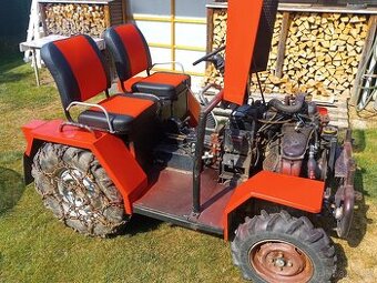 Malotraktor traktor