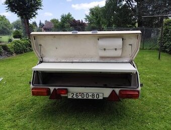 CAMPTOURIST,IFA,BARKAS,ROBUR zadní lampy.