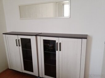 Komody i se zrcadlem