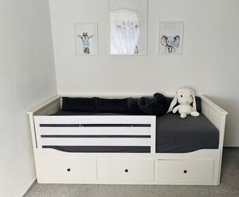 Zábrana na postel Hemnes masiv
