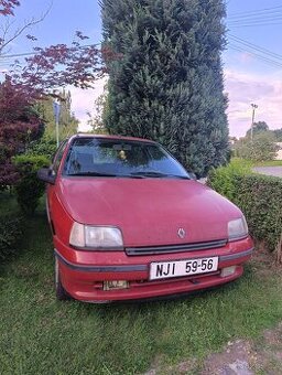 Renault Clio 1992 (MK1) na Náhradní díly