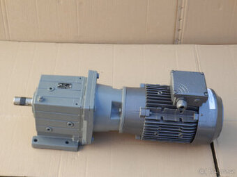 Elektromotor s převodovkou 3KW 60 ot./1min