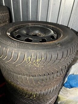 196/65r15 5x100 6J 15 et38 zimní 8mm