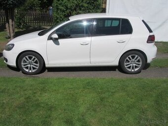 VOLKSWAGEN GOLF 6 1.4tsi 118kw r.v.2009 naj.128 500km.DSG