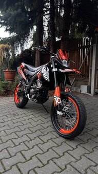 Aprilia sx 125 supermoto - 1