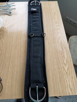 Westernový podbřišník