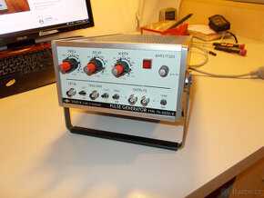 Pulzní generátor TR 332/B