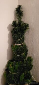 Umělý vánoční stromek – cca 120 cm, skladný, v super stavu