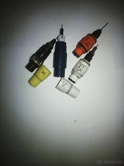 PRODÁM PERA A ŠABLONY ROTRING