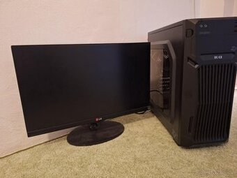 Skládaný herní počítač