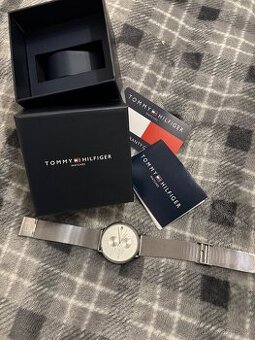 Dámské hodinky Tommy Hilfiger