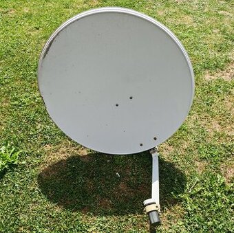 Satelitní parabola 80cm s držákem